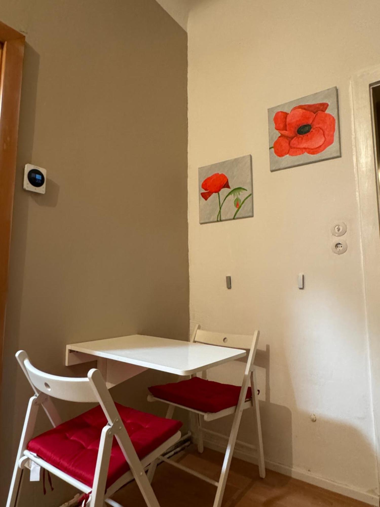Moderne Charmante Zentral Gelegene Wohnung-3 Minuten Von Stadthalle Entfernt Apartment Wien